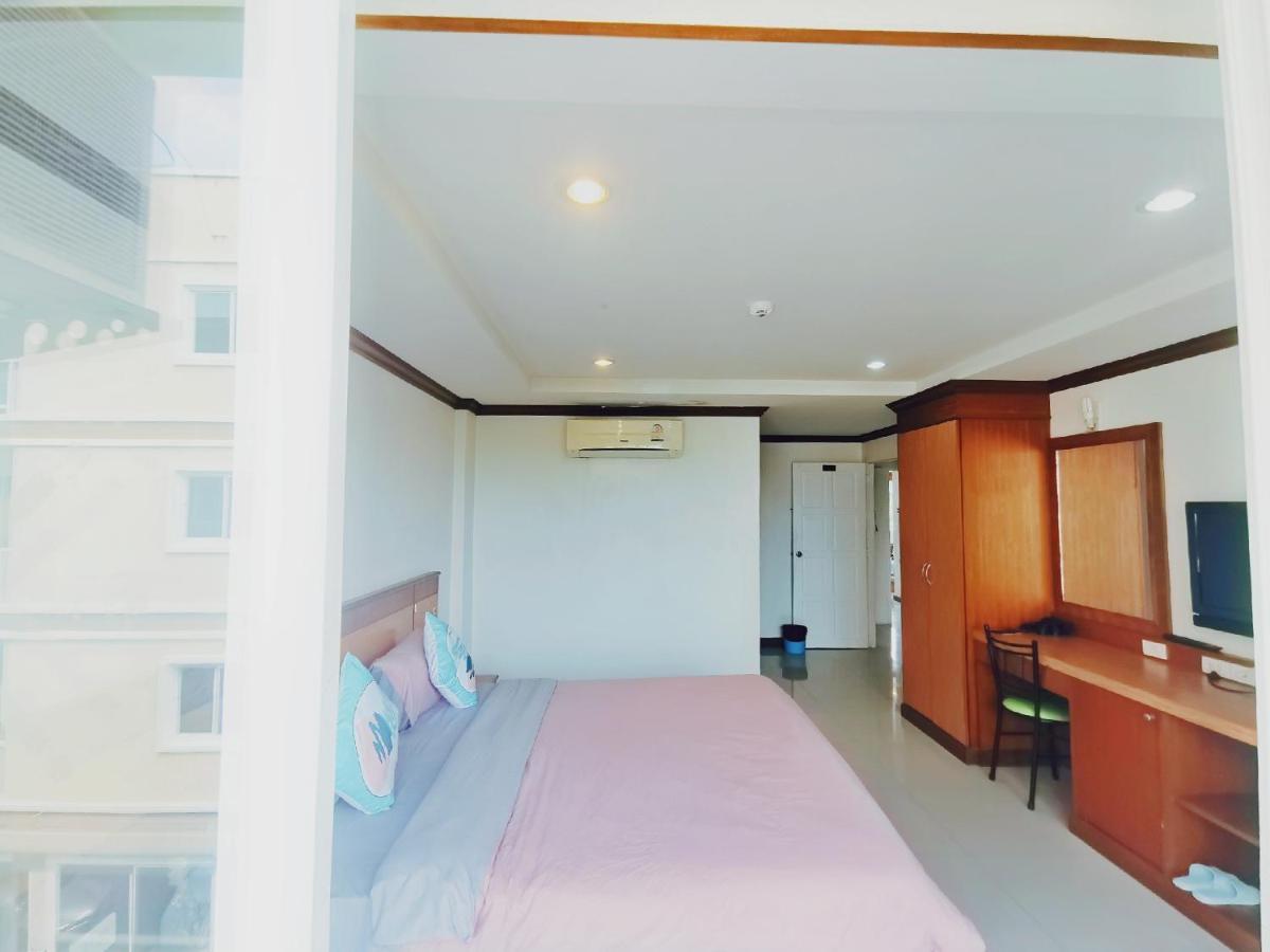 Lanting Hotel Patong Luaran gambar