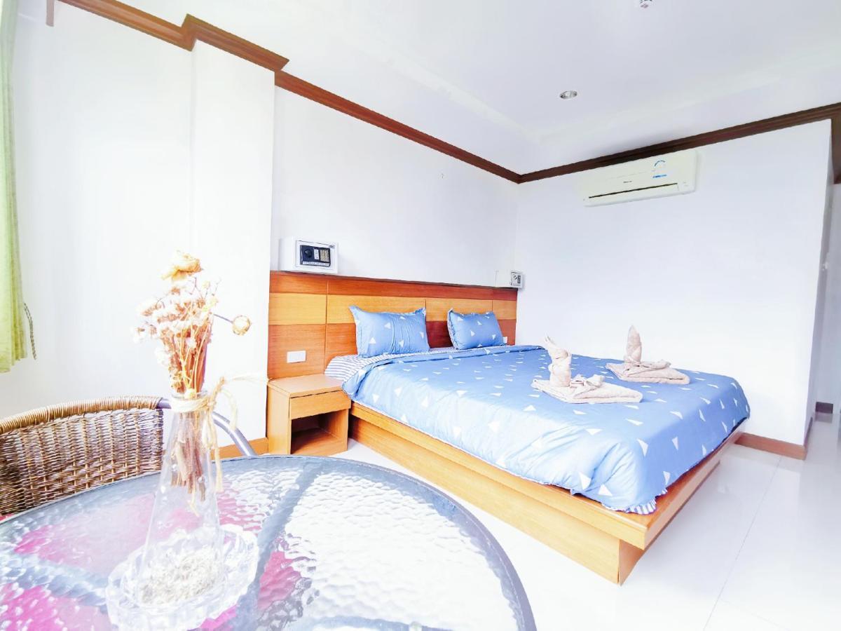 Lanting Hotel Patong Luaran gambar
