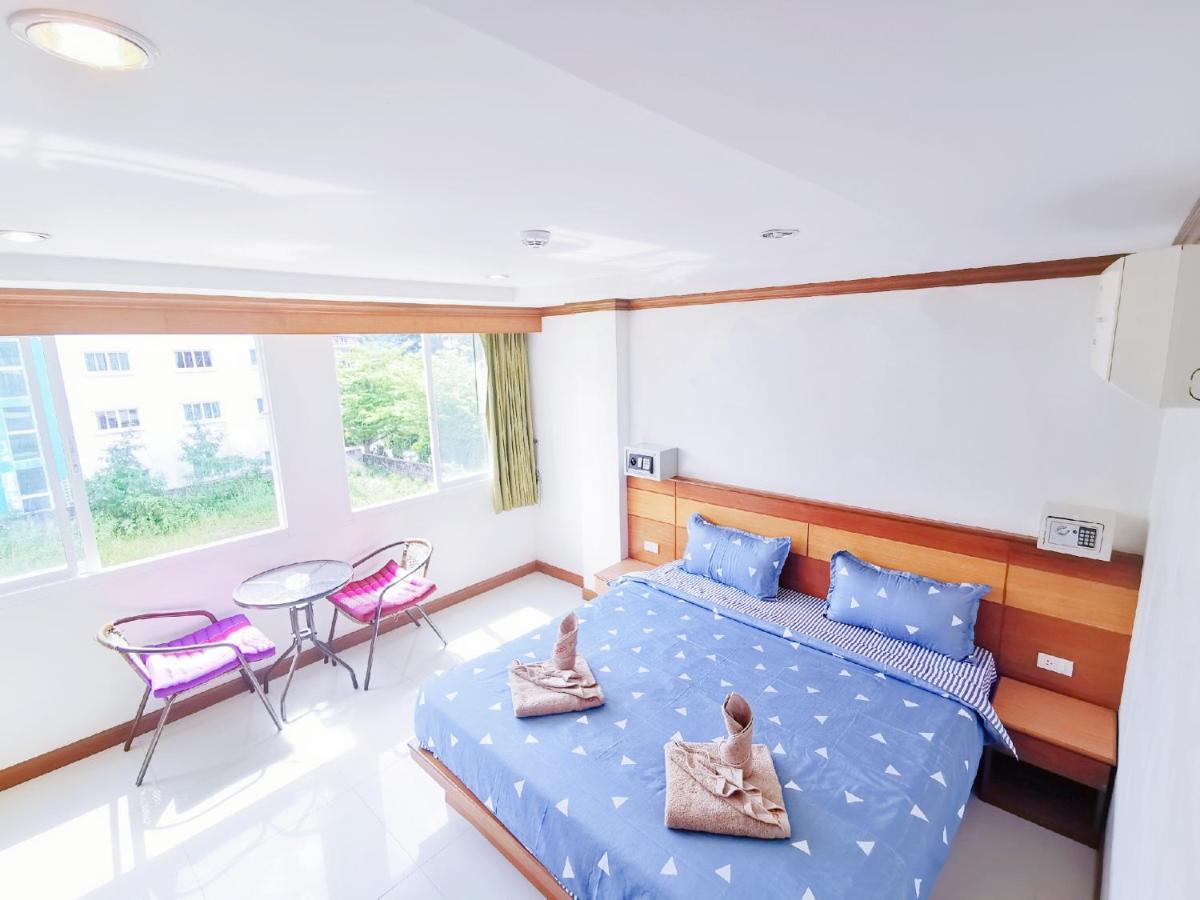 Lanting Hotel Patong Luaran gambar