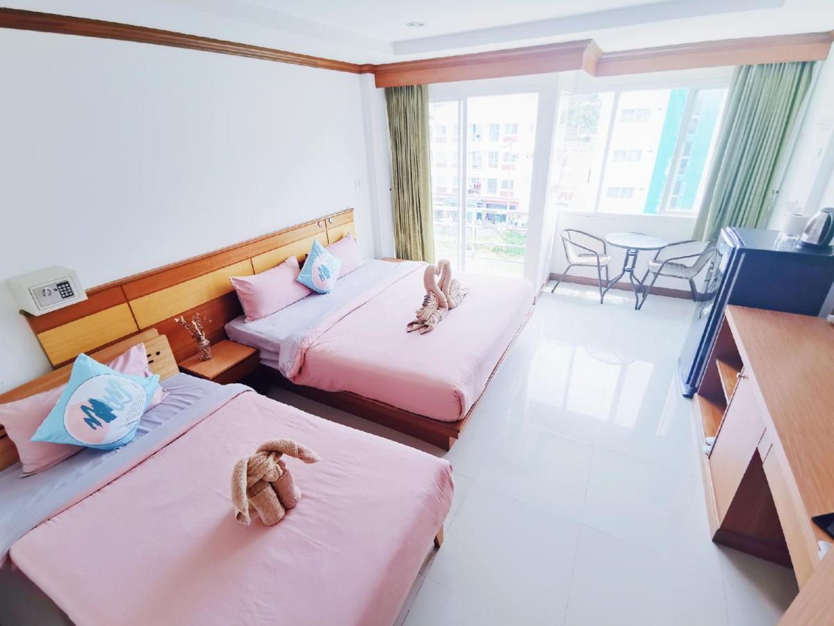 Lanting Hotel Patong Luaran gambar