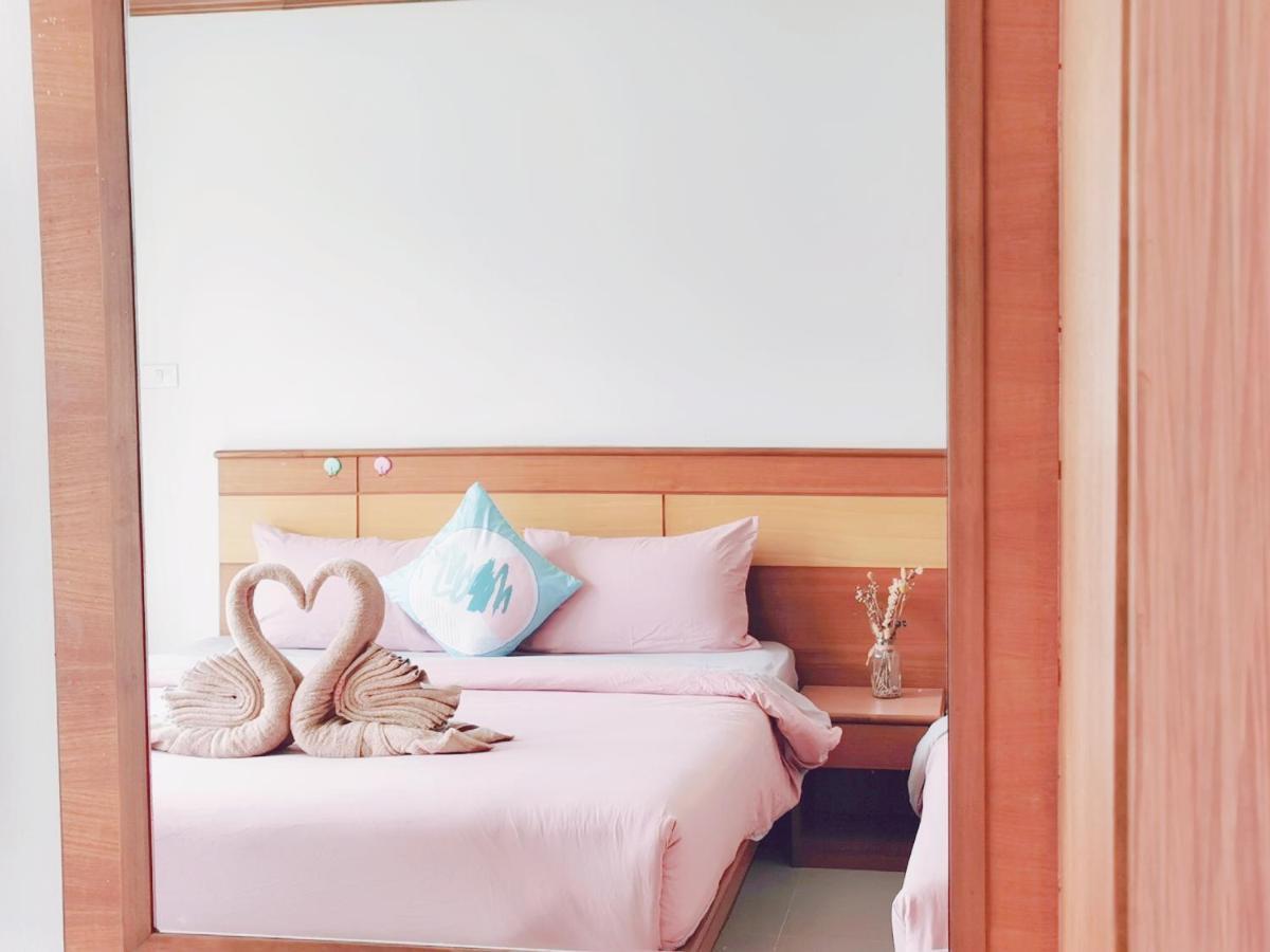 Lanting Hotel Patong Luaran gambar