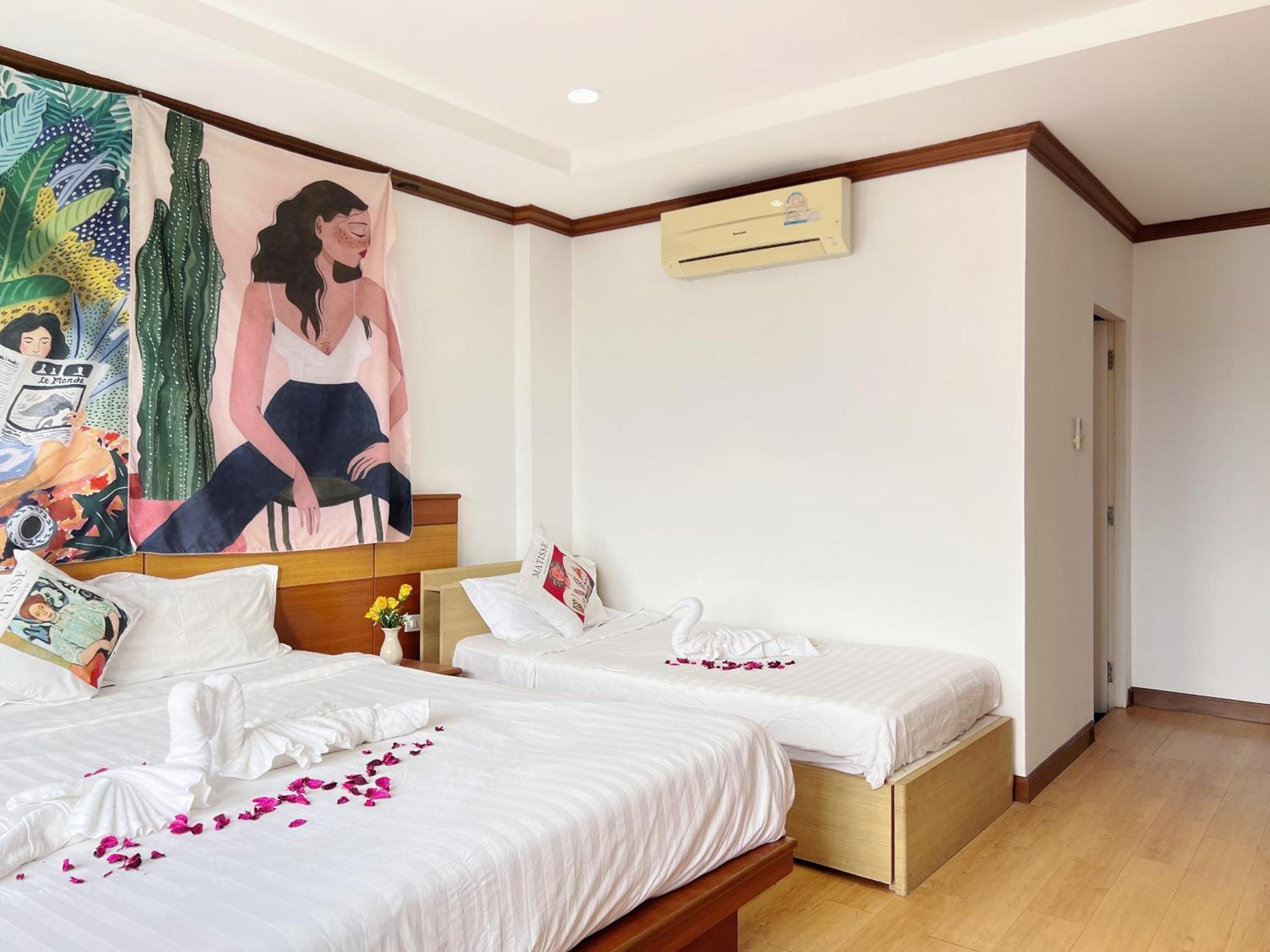 Lanting Hotel Patong Luaran gambar